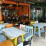 Oyo 586 I Hostel Phuket