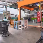 Oyo 586 I Hostel Phuket