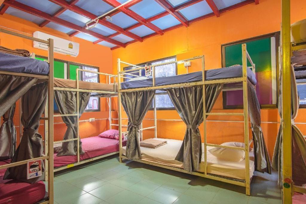 Oyo 586 I Auberge de jeunesse