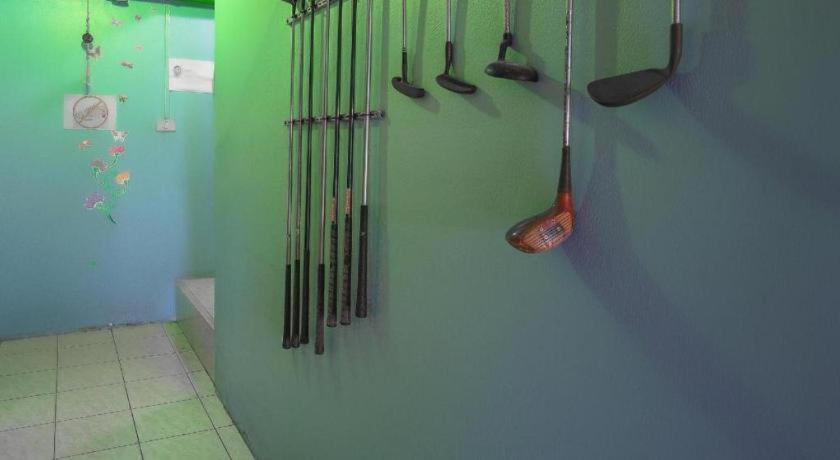 Oyo 586 I Auberge de jeunesse Phuket